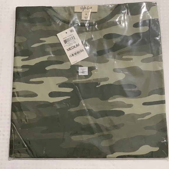 New Women’s Camo Print Sleeveless Top - Picture 3 of 12